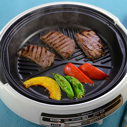 Dual surface griddle pan for grilling