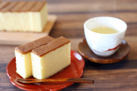 Foreign Foods in Japan –<br><i>Kasutera</i>!